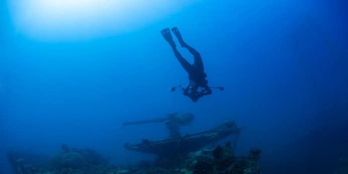 Kapal Berusia Lebih dari 1 Abad