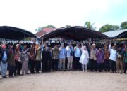 ASR-Hugua Disambut Ribuan Pendukung Saat Berkunjung ke Wakatobi