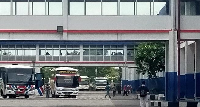 Bus Hantu Superkilat Banyuwangi-Surabaya