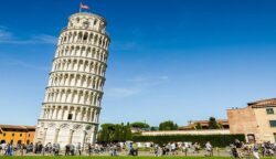 Menara Pisa di Italia