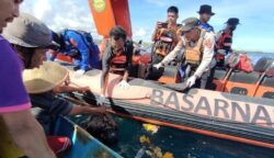 Perahu Ditabrak Kapal Tongkang