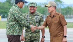 Batalyon Yonif 823/Raja Wakaaka di Baubau